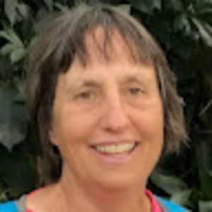 Meet your Posher, Edith